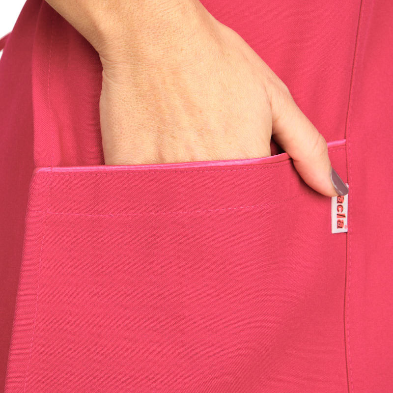 Estola peluquería y estética fucsia Lacla.