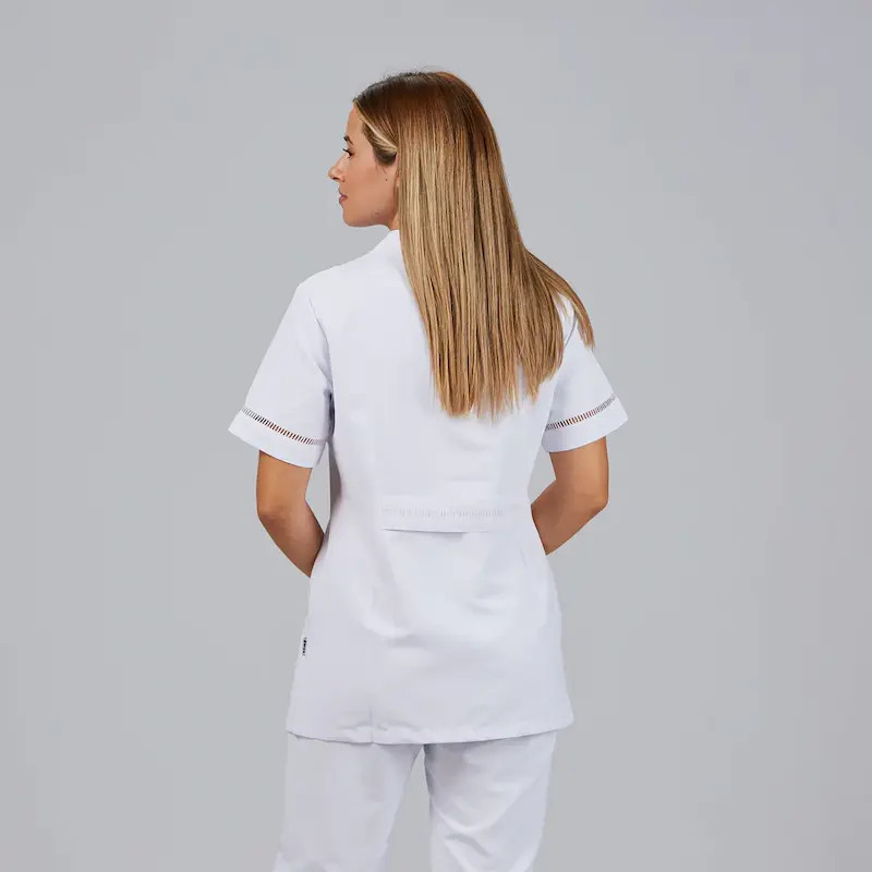 Chaqueta microfibra blanca con adornos Fátima - Gary's