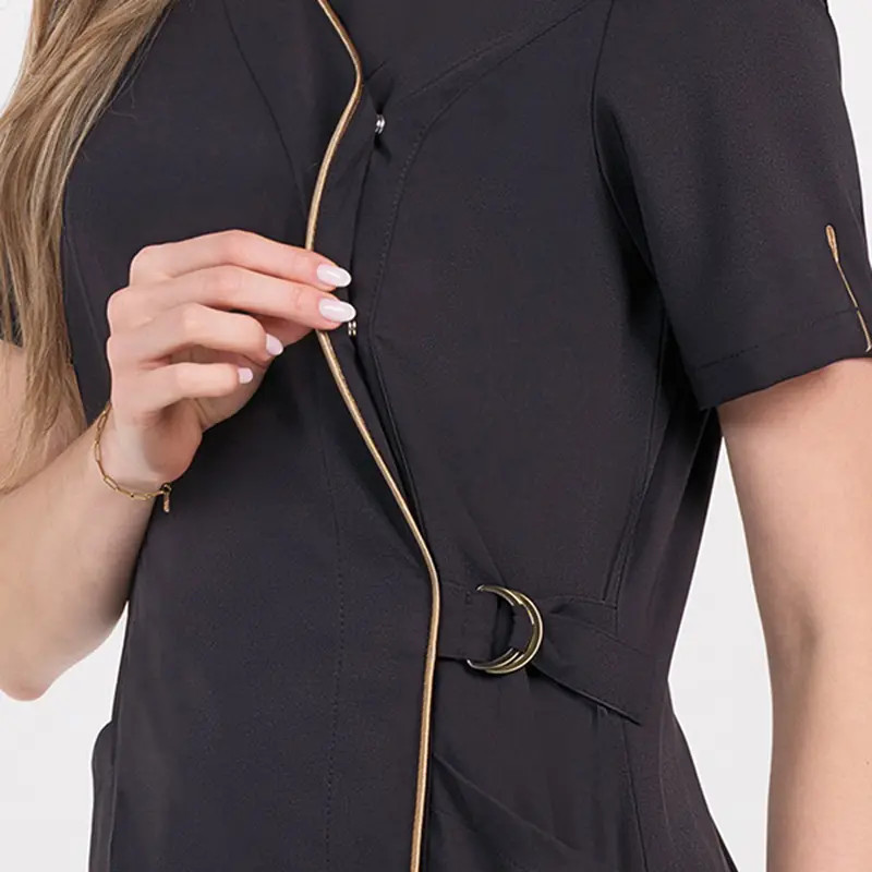 Chaqueta de microfibra negra con vivo dorado - Dyneke 8336786