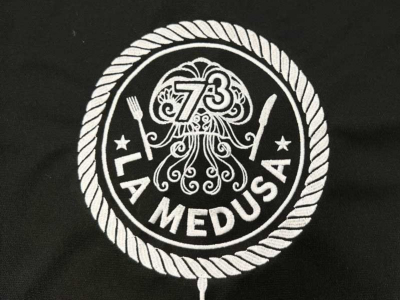 Uniformes bordados para La Medusa 73